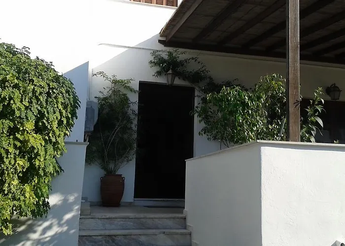 Plaza فندق سكالا